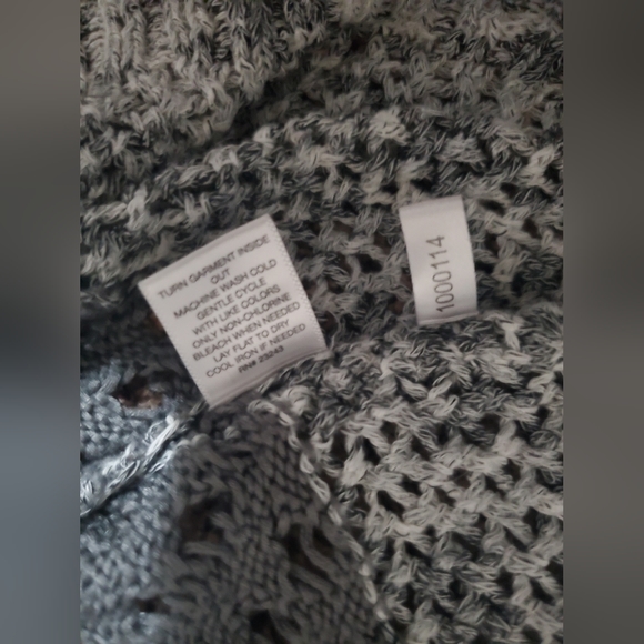 New York & Company top - Picture 5 of 7